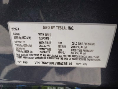 TESLA MODEL Y