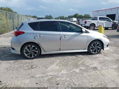 TOYOTA COROLLA IM
