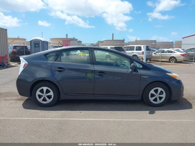 2014 TOYOTA PRIUS 13
