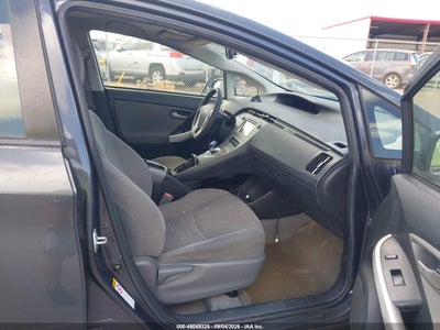 2014 TOYOTA PRIUS 5