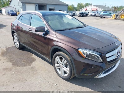 MERCEDES-BENZ GLA 250