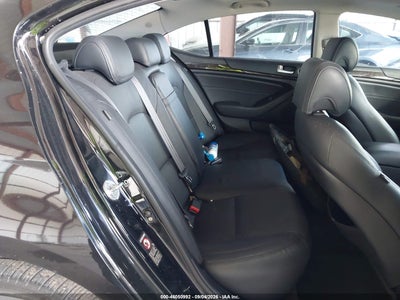 KIA CADENZA