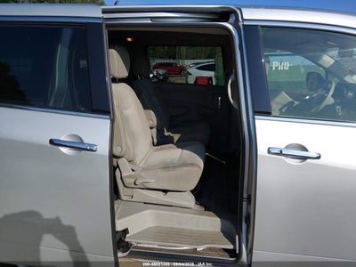 NISSAN QUEST