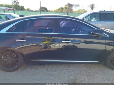 CADILLAC XTS