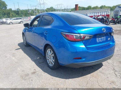 TOYOTA YARIS IA