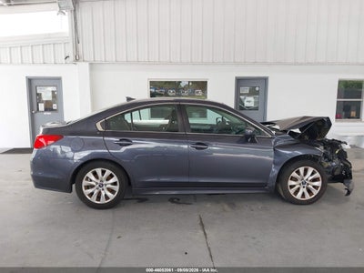 SUBARU LEGACY