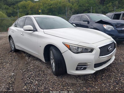 2014 Infiniti Q50
