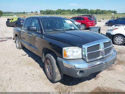 Фото 1 - DODGE DAKOTA