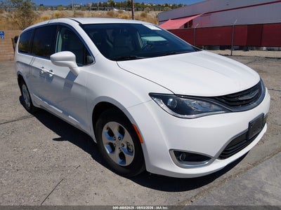 2018 Chrysler Pacifica Hybrid