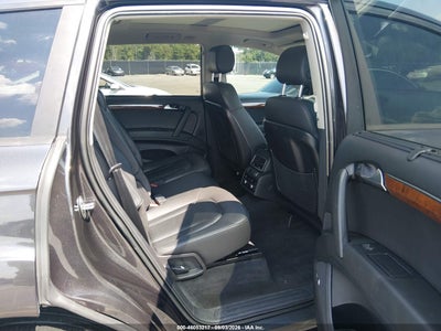 AUDI Q7