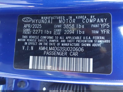 HYUNDAI ELANTRA