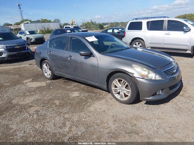 2015 Infiniti Q40
