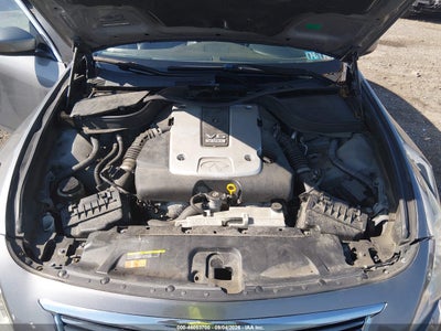 INFINITI Q40