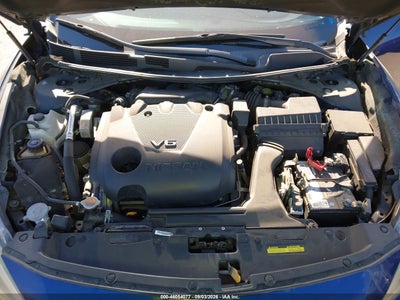 NISSAN MAXIMA