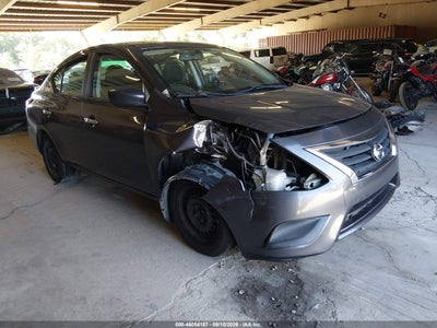 NISSAN VERSA