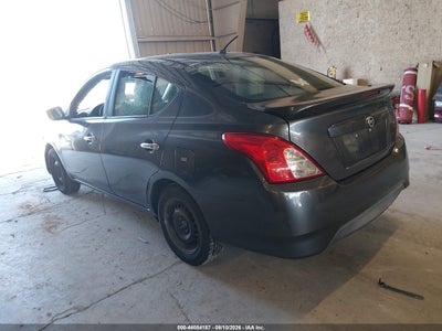 NISSAN VERSA