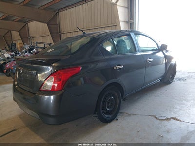 NISSAN VERSA