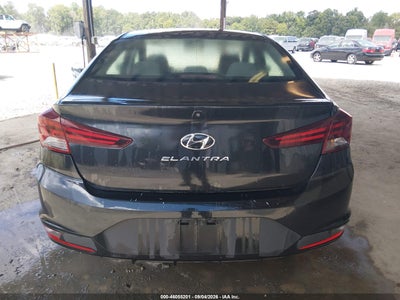 2020 HYUNDAI ELANTRA 19