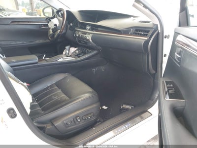 LEXUS ES 300H