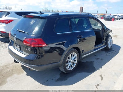 VOLKSWAGEN GOLF ALLTRACK