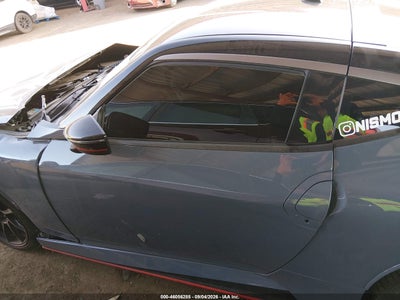 NISSAN Z