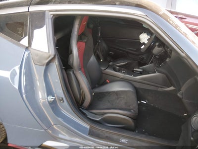 NISSAN Z