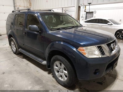 2011 Nissan Pathfinder SV