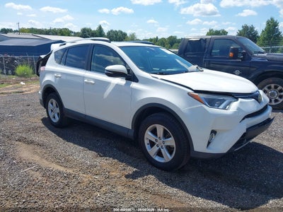 2017 Toyota RAV4 XLE