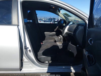 NISSAN VERSA