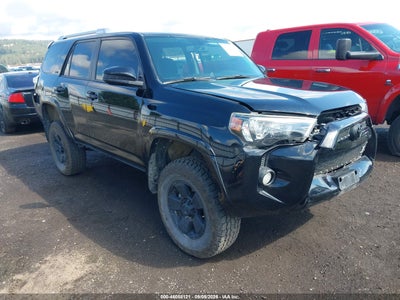 2017 Toyota 4RUNNER SR5