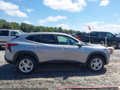 CHEVROLET TRAX