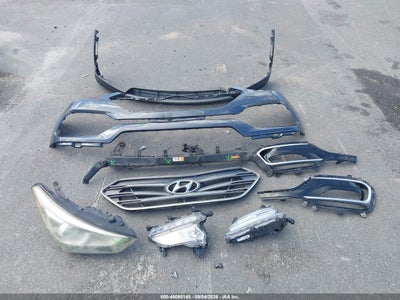 HYUNDAI SANTA FE SPORT