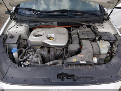 HYUNDAI SONATA PLUG-IN HYBRID