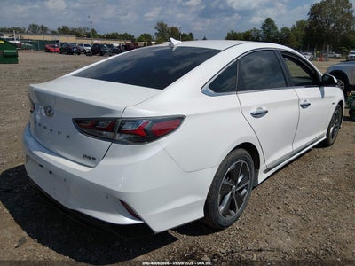 HYUNDAI SONATA PLUG-IN HYBRID