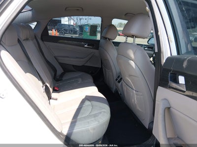 HYUNDAI SONATA PLUG-IN HYBRID