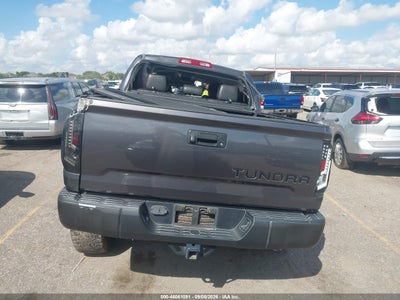 TOYOTA TUNDRA