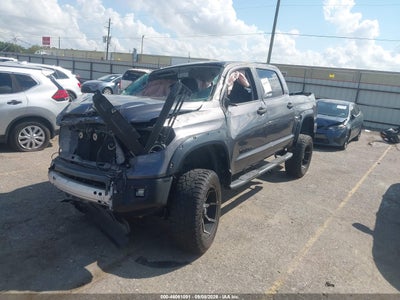 TOYOTA TUNDRA
