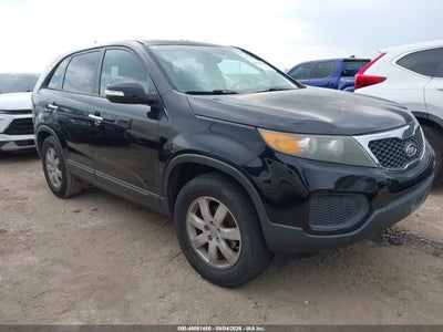 5XYKT3A11DG324938 KIA SORENTO Photo 1