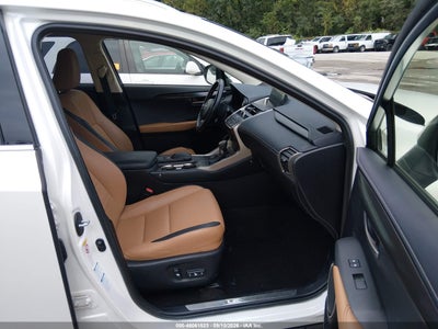 LEXUS NX 200T