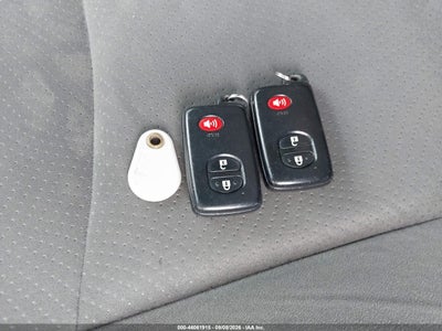 2014 TOYOTA PRIUS 11
