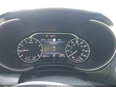 NISSAN MAXIMA