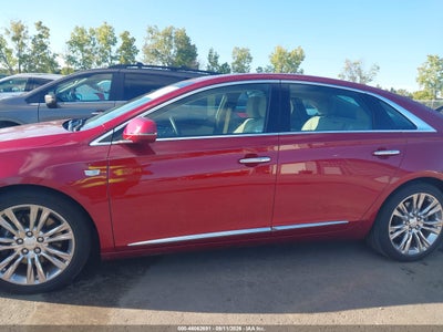 CADILLAC XTS