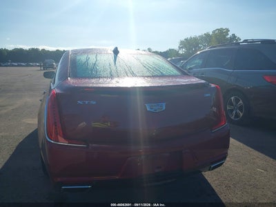 CADILLAC XTS