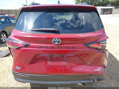 TOYOTA SIENNA