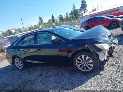 TOYOTA CAMRY HYBRID