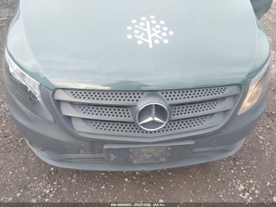 MERCEDES-BENZ METRIS