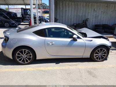 SUBARU BRZ