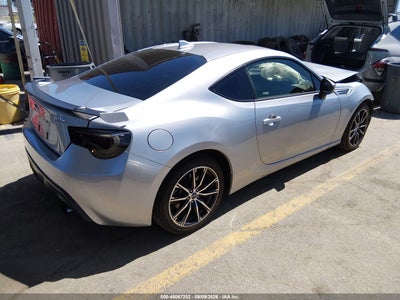 SUBARU BRZ