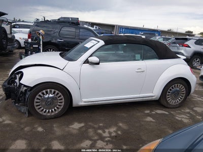 VOLKSWAGEN BEETLE