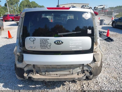 KIA SOUL